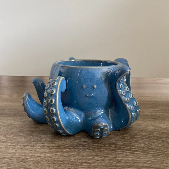 Bath & Body Works Other - Bath & Body Works Ceramic Octopus 3-Wick Candle Holder